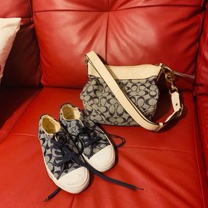 Navy bag and shoe set